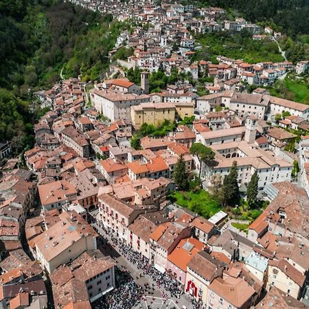 Appartamento Luzzi Tagliacozzo Zewnętrze zdjęcie