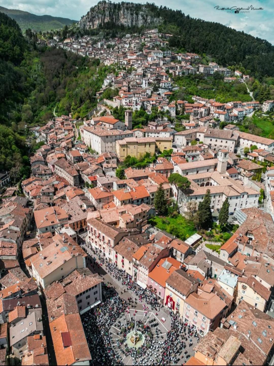 Appartamento Luzzi Tagliacozzo Zewnętrze zdjęcie
